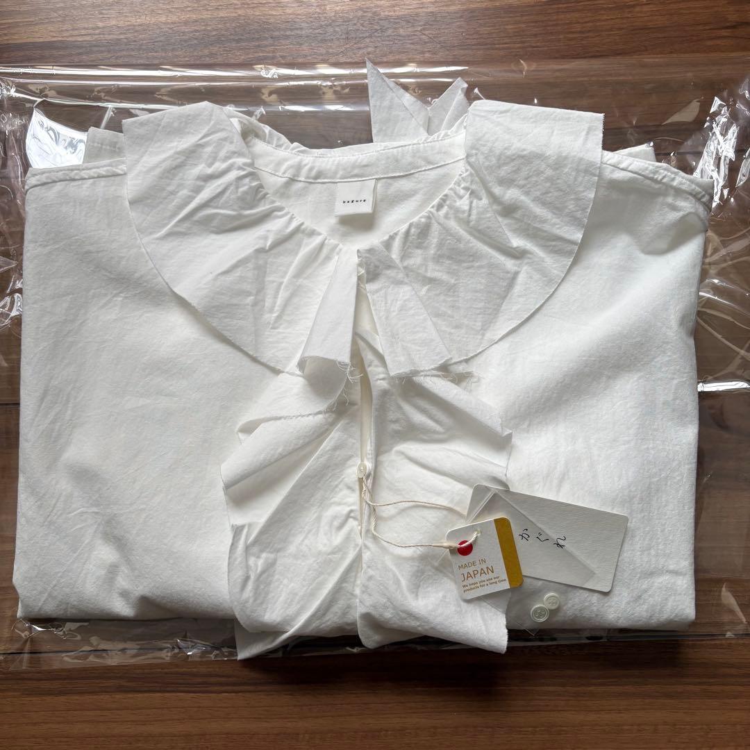 かぐれ　新品タグ付き　コットンフリルカラーシャツ