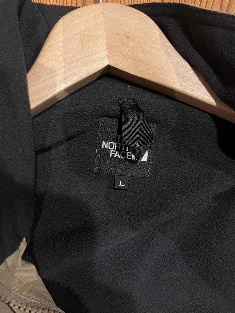 ノースフェイス　コンパクトノマドブルゾン　ナイロンジャケット