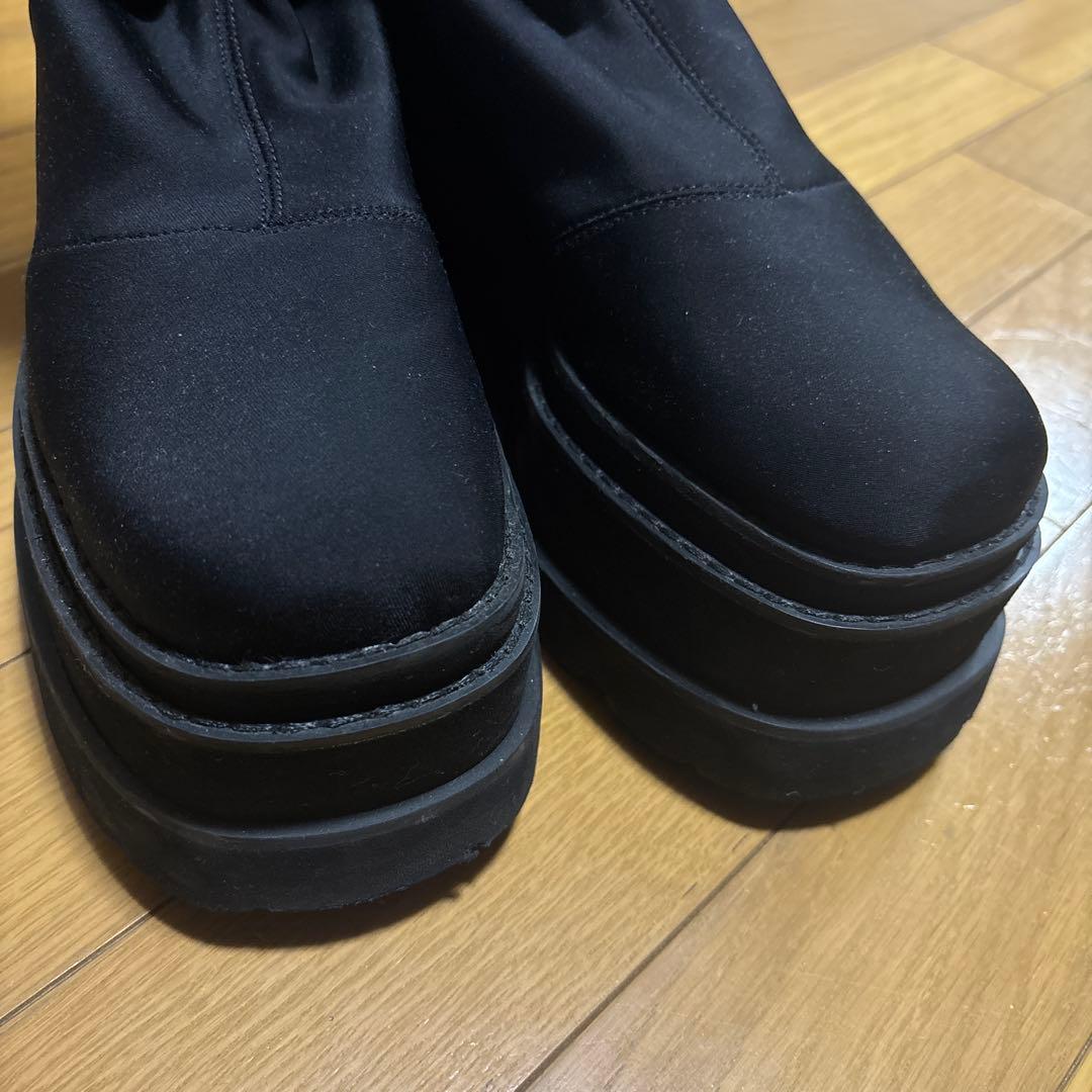 靴 Darich