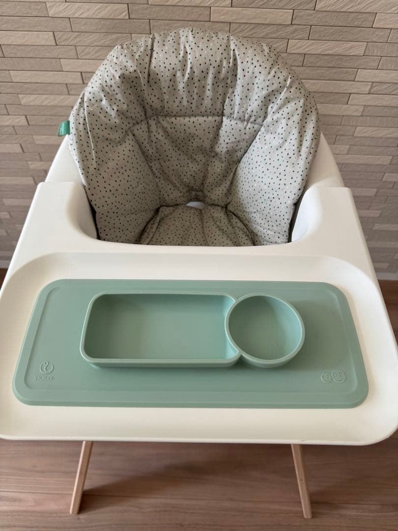 ストッケクリック ハイチェア＋クッション＋マット