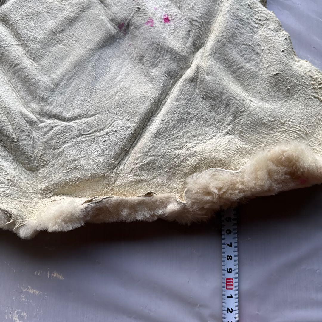 クリーム色 羊毛ラグ 大判80x110cm