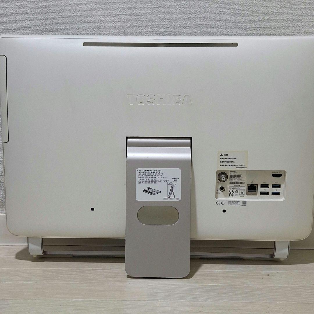 一体型デスクトップPC TOSHIBA dynabook D71