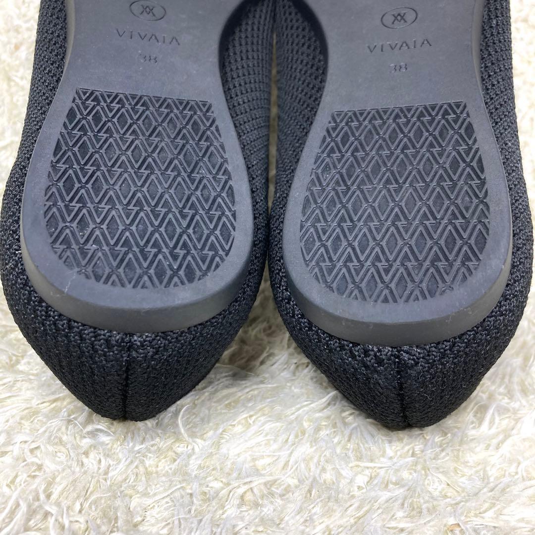 『未使用級』VIVAIA フラットパンプス 撥水加工 ポインテッドトゥ　ブラック