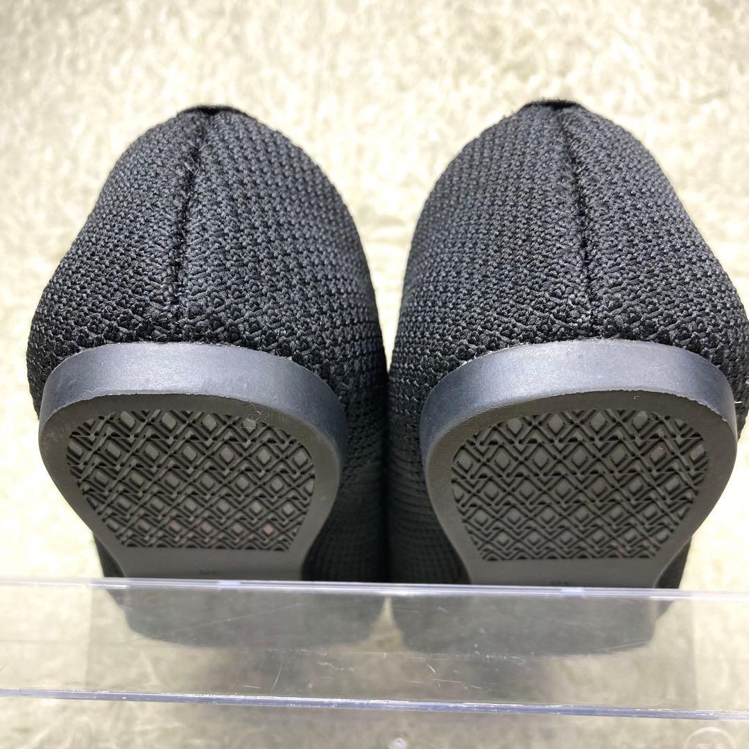 『未使用級』VIVAIA フラットパンプス 撥水加工 ポインテッドトゥ　ブラック