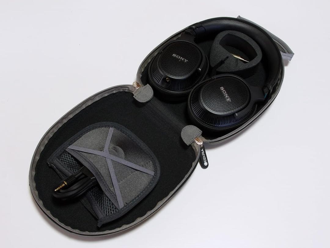 ハードケース旅行用 ハードシェルケース 収納ポーチ