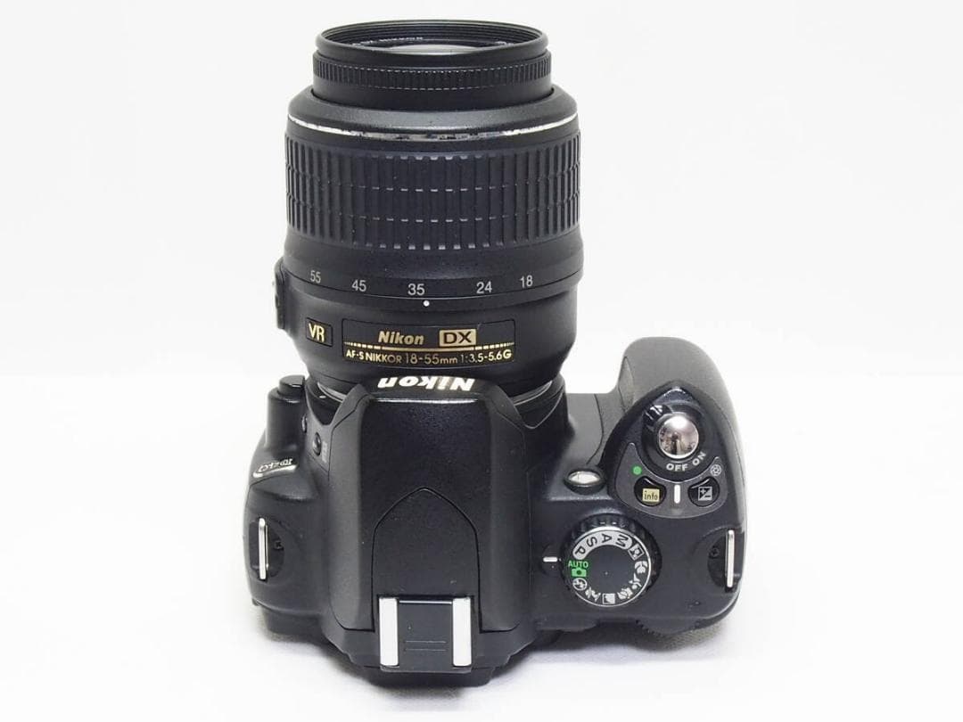 Nikon D40 レンズキット 《 スマホ転送可能 動作光学良好