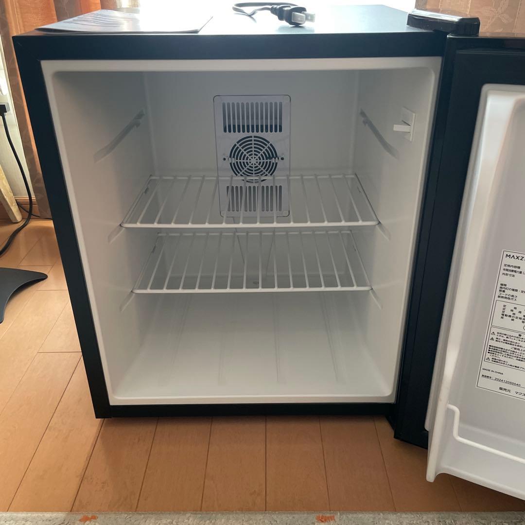 MAXZEN 冷蔵庫 45L クリアブラックJRP45HS01GBK