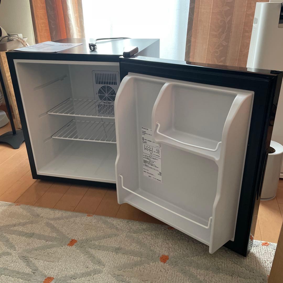 MAXZEN 冷蔵庫 45L クリアブラックJRP45HS01GBK