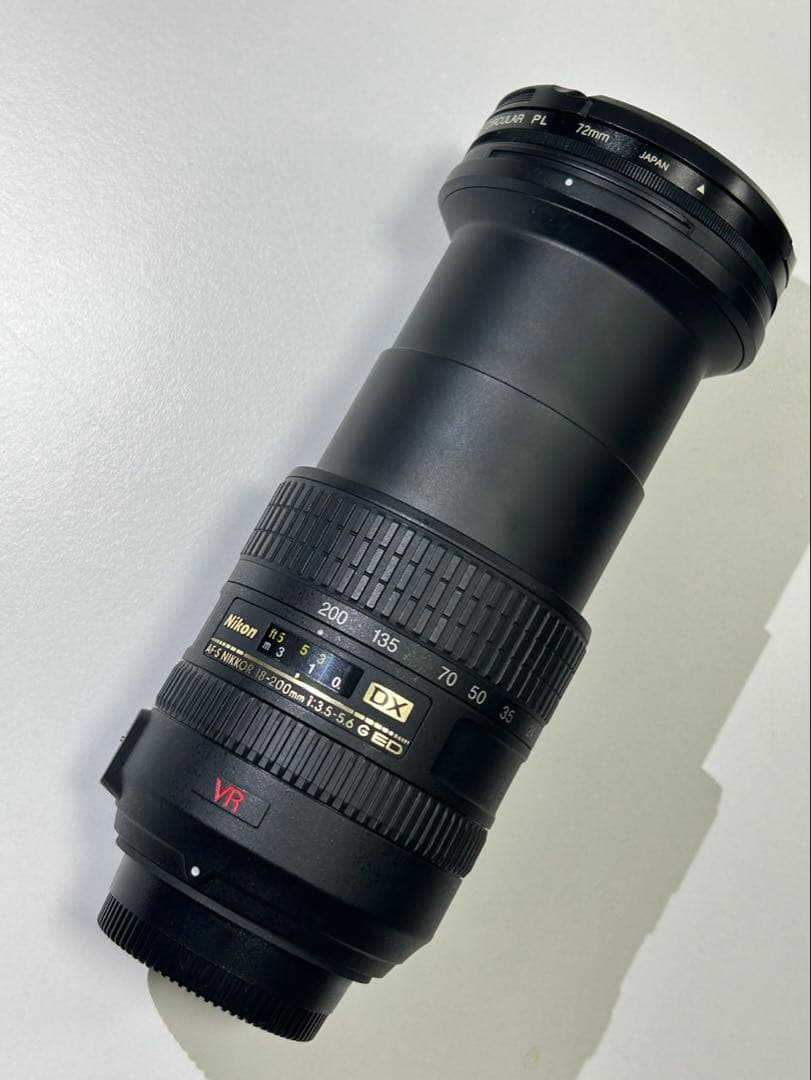 Nikon 18-200mm f/3.5-5.6G ED VR ズームレンズ