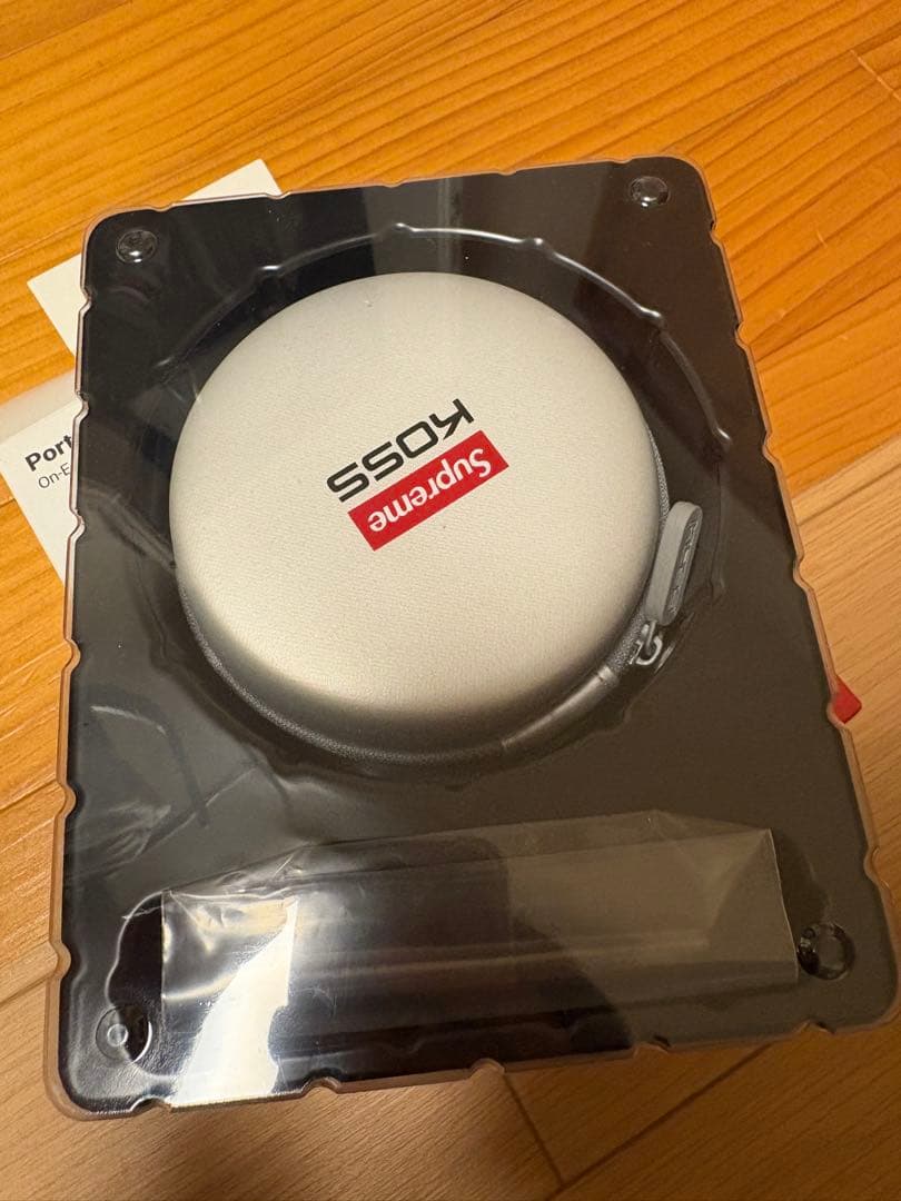 ヘッドホン Supreme / Koss Portapro Headphones
