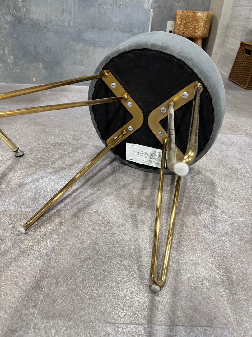 【美品】大理石風テーブルとビロード椅子セット