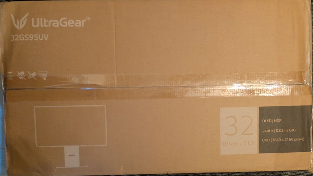 最終値下げ LG OLED 32GS95UV-W 31.5インチ