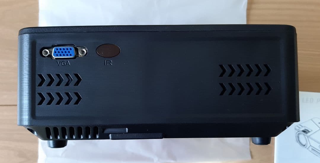 エアリア LED PROJECTER2 SD-PJHD02　ホームプロジェクター