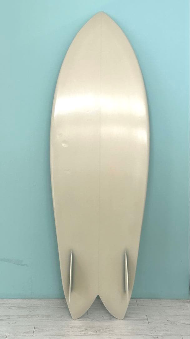 ライアンバーチSQUIT FISH5.7 RYAN BURCH ツインフィン