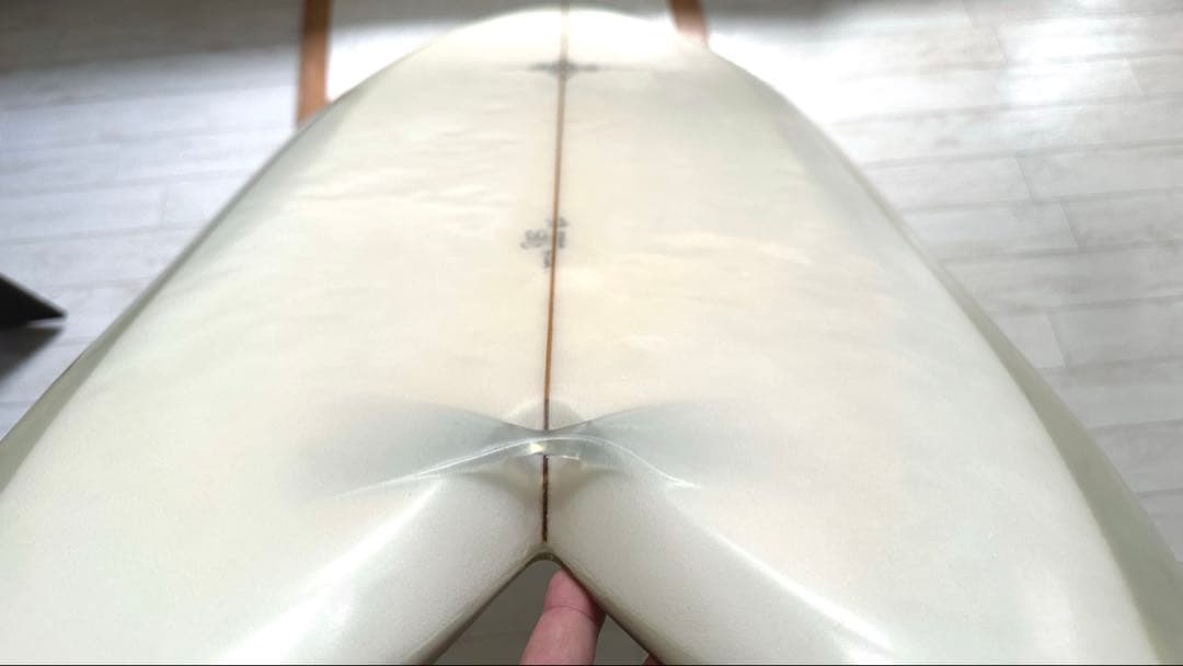 ライアンバーチSQUIT FISH5.7 RYAN BURCH ツインフィン