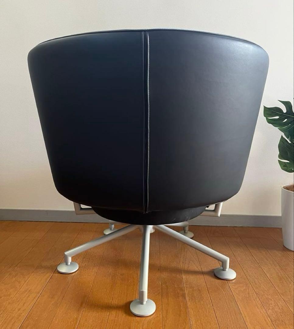 COR CIRCO コア ラウンジチェア　① ポストモダン　革張り　52万　北欧