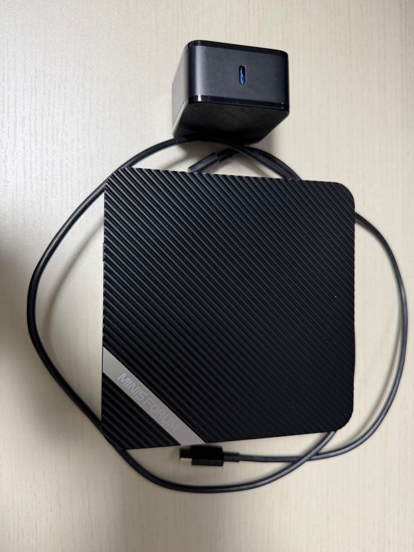 MINISFORUM UM560 ジャンク