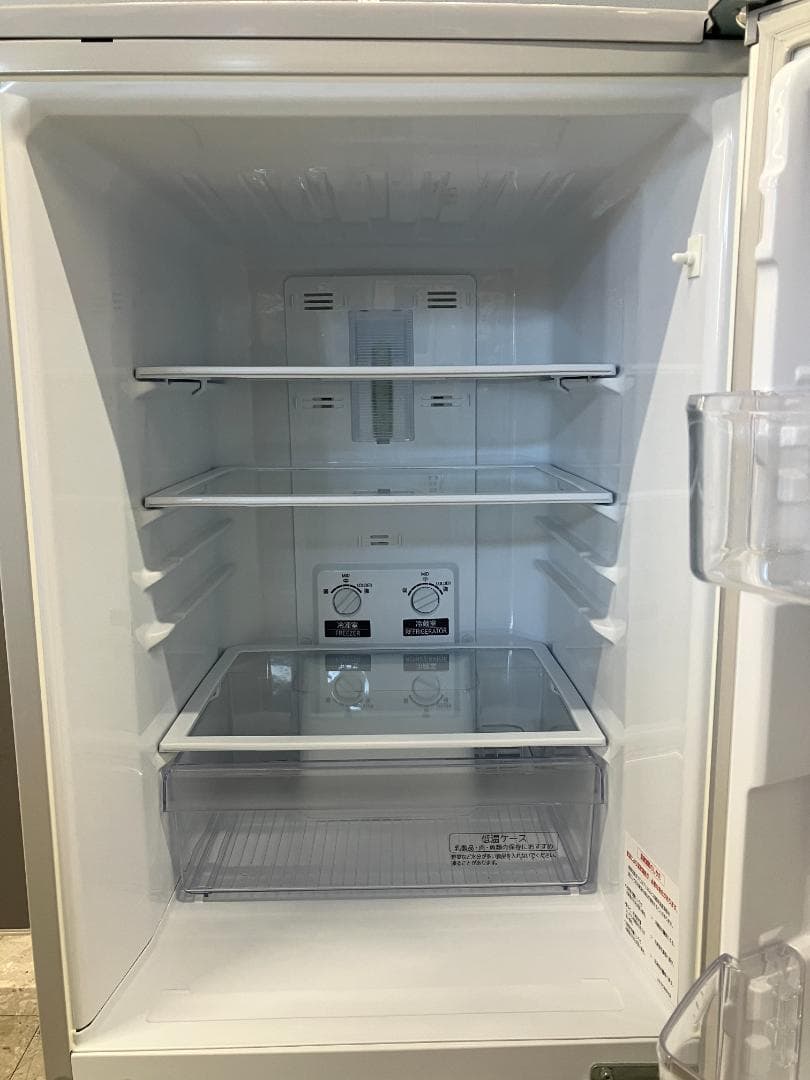 MITSUBISHI 冷凍冷蔵庫 MR-P15E-S 146L 2019年製