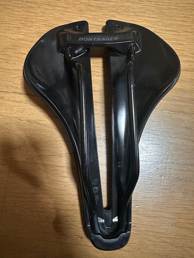 ボントレガー Aeolus Comp バイク サドル　155mm 未使用