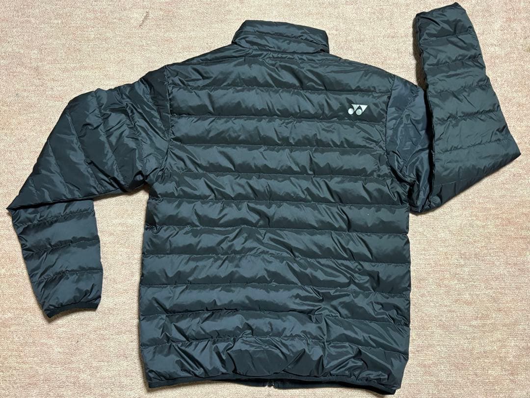 YONEX★ダウンジャケット 希少ブラック！