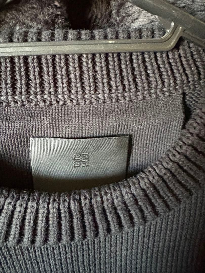 GIVENCHY ブラック ニットセーター