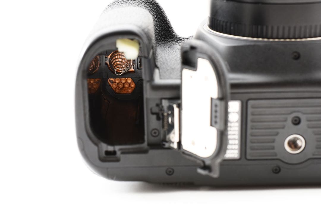 ☆保証付き　Canon EOS 5D Mark IV標準レンズセット☆