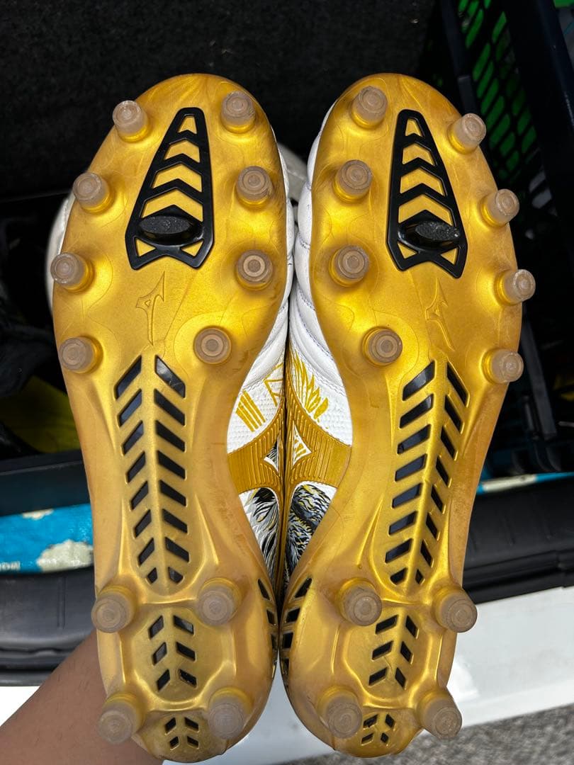 ミズノ モレリア NEO 3β SR4（セルヒオラモス）JAPAN 25.0cm