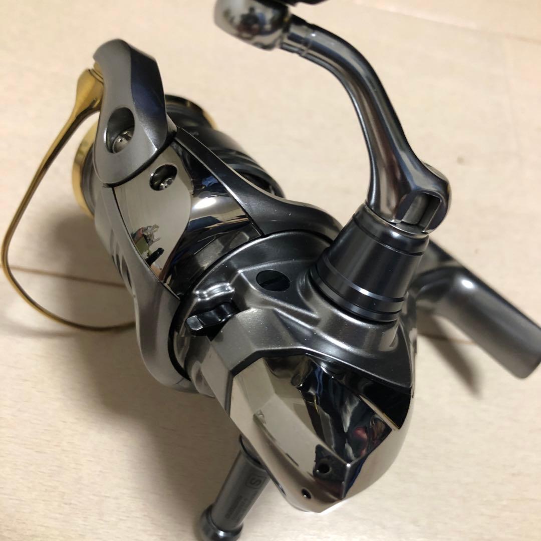 超美品　SHIMANOシマノ/11ツインパワー