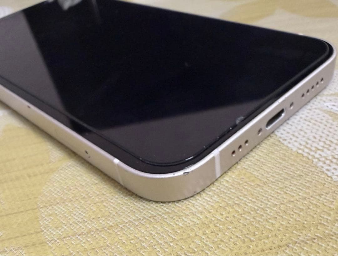 Apple iPhone12 ホワイト　本体のみ