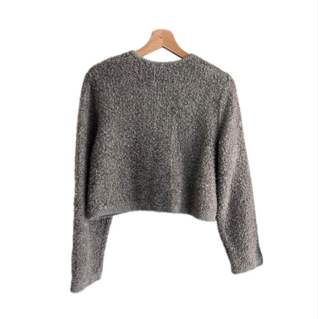 ショートカーディガン グレー 金ボタン　クロップド丈