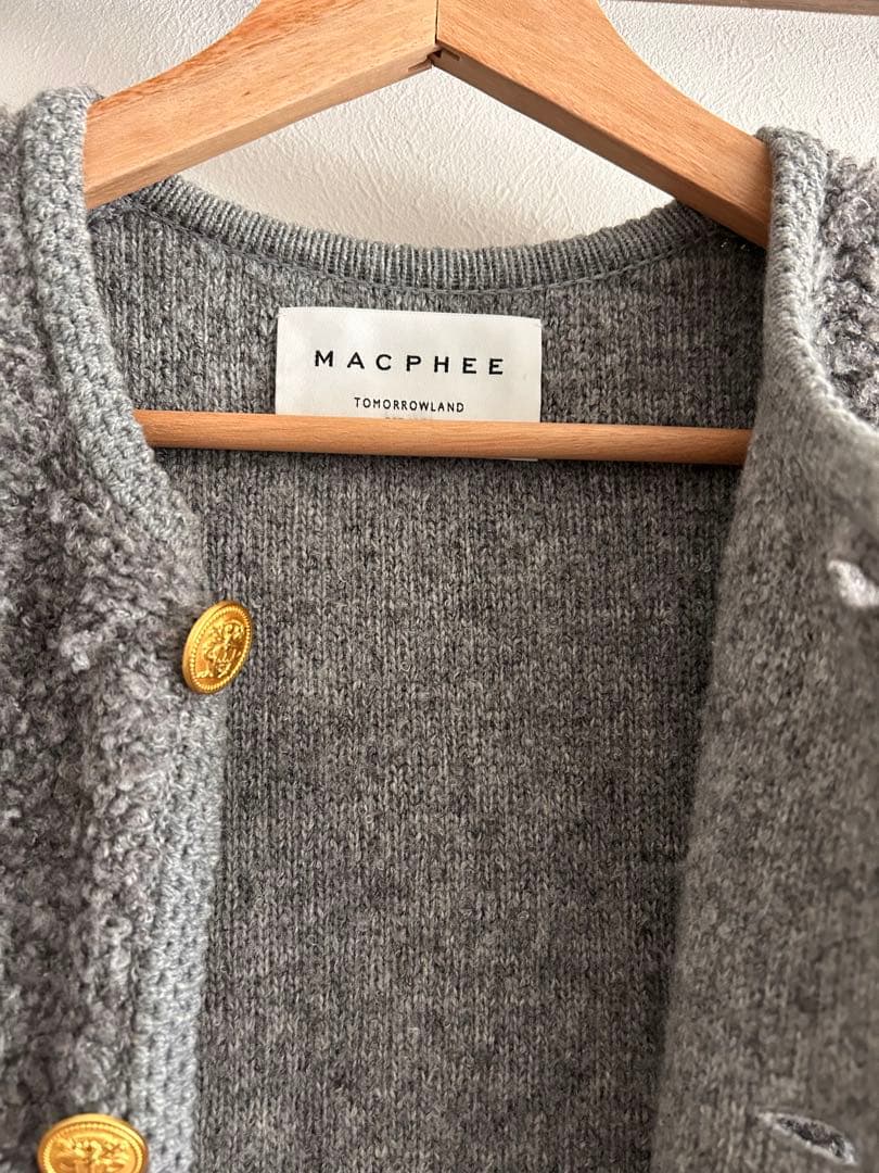 ショートカーディガン グレー 金ボタン　クロップド丈