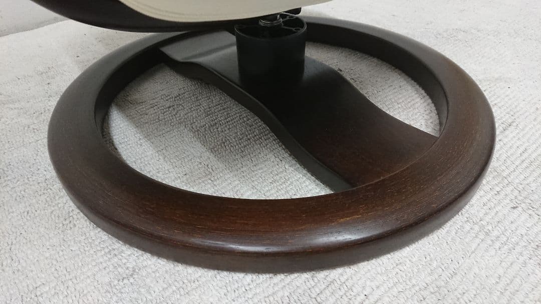 北欧 Fjords フィヨルド 回転 リクライニングソファ オットマン