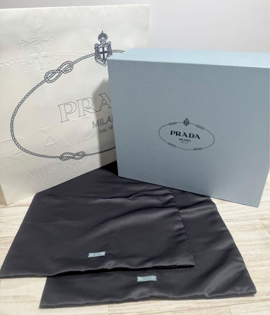 定価17万/未使用☆プラダ モノリスブラッシュドレザーローファー/ブラック