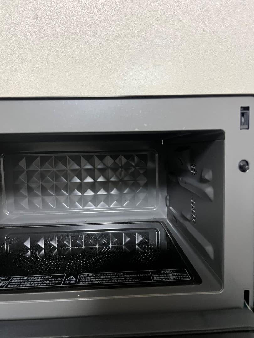 未使用近い TOSHIBA 2022年製 電子レンジ ER-XS23(K)