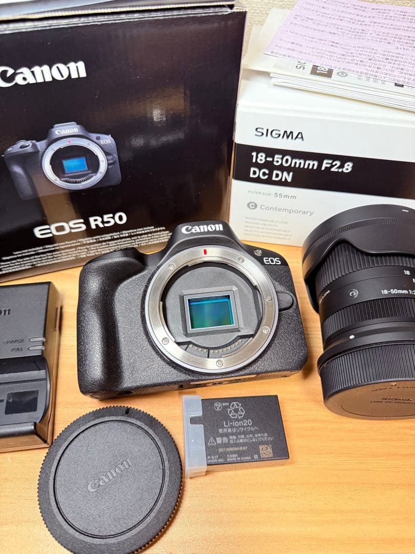 デジタルカメラ Canon EOS R50 + SIGMA 18-50mm F2.8