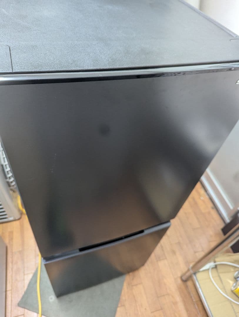 大阪市内配送無料 23年製 シャープ 2ドア冷蔵庫 152L SJ-D15J-H