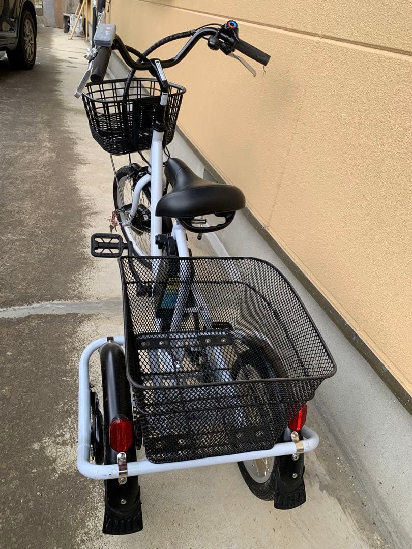 電動アシスト三輪自転車