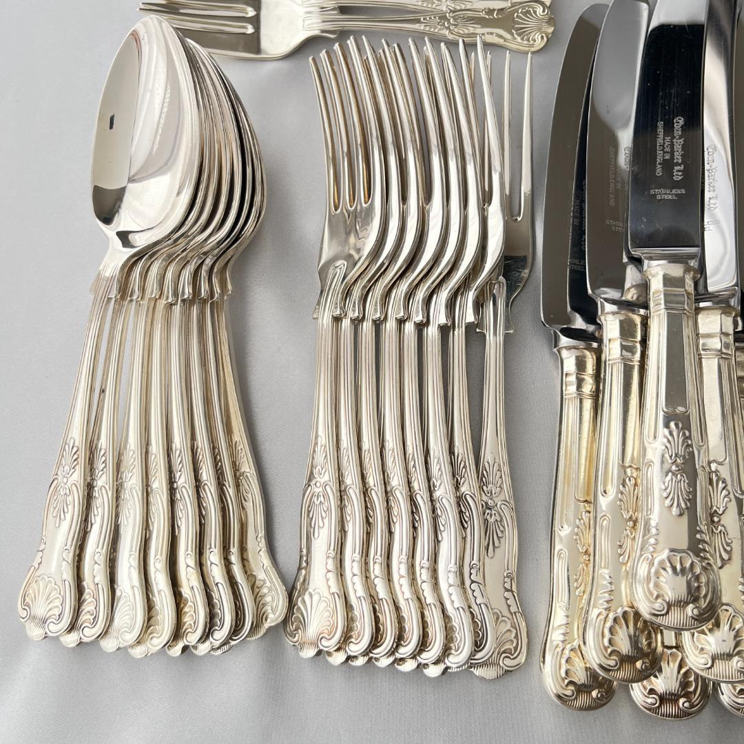 【Eben Parker】キングスパターンのディナーセット 8名用66本組