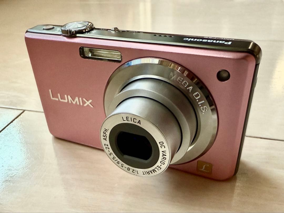 【とっく】LUMIX DMC-FS6 810万画素 超薄型21.2mm