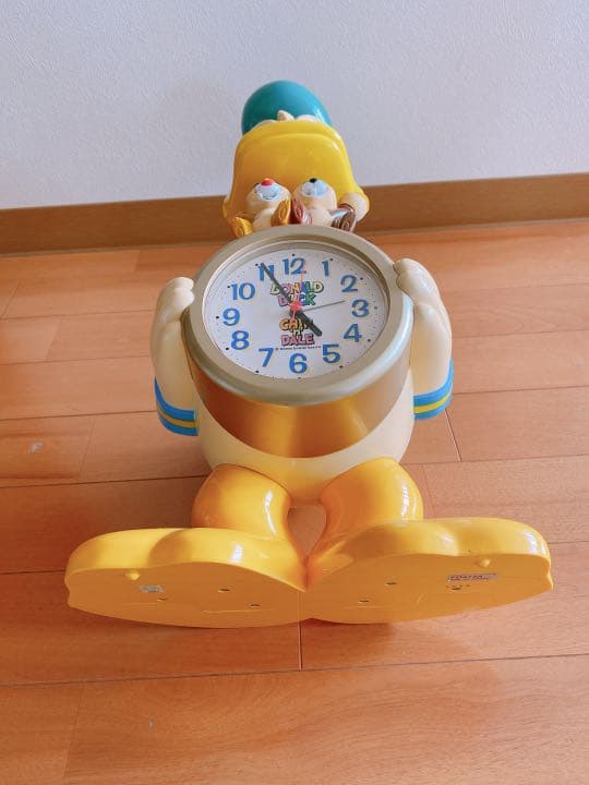 ドナルドダック　置き時計