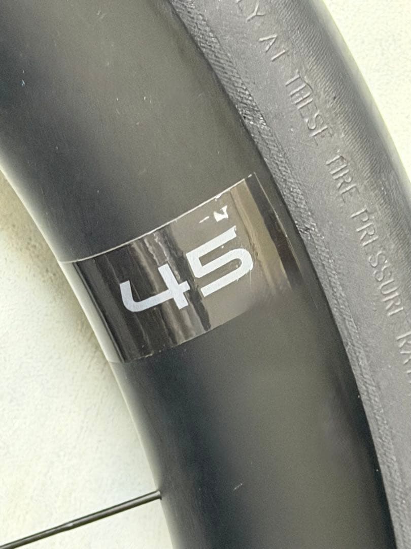 HollowGram 45 KNØT Wheels(カーボンホイール)