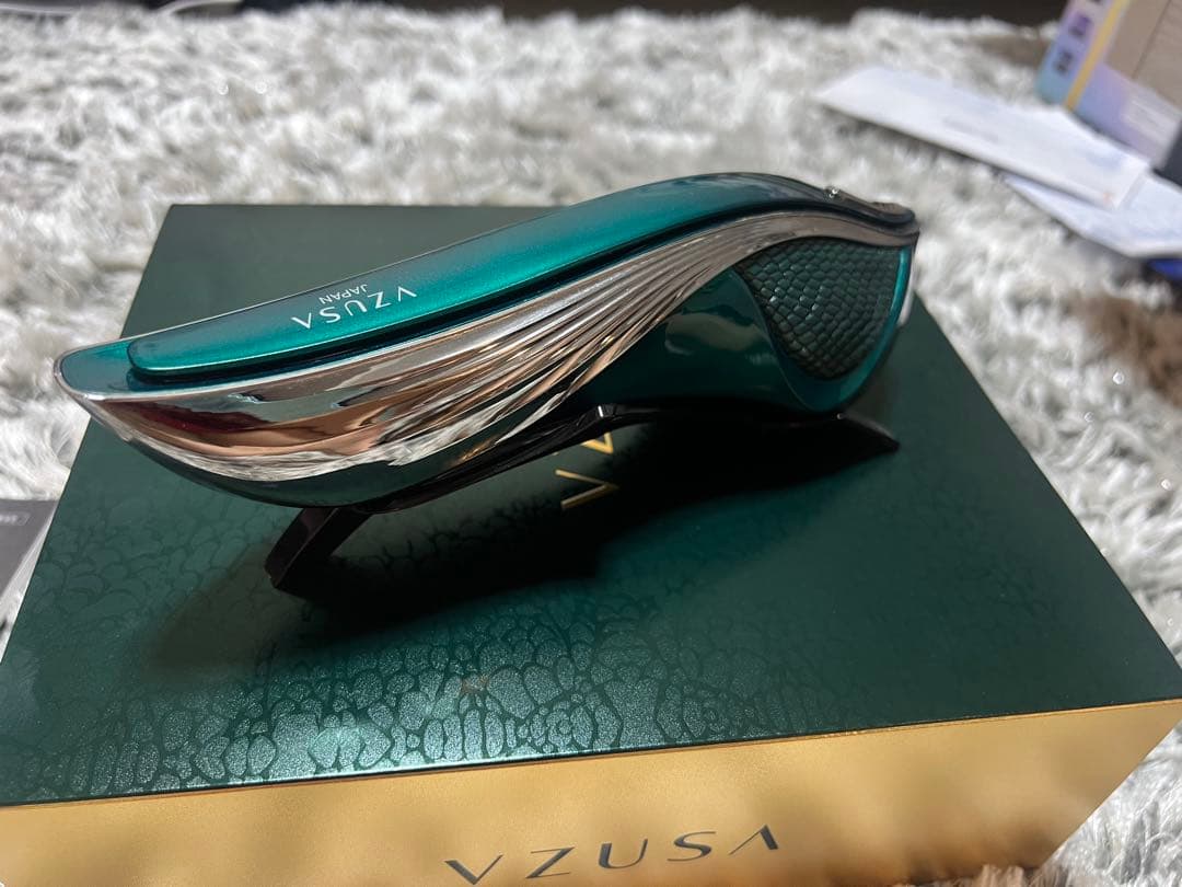 美品　VZUSA II - メデューサ Ⅱ 高級美顔器 グリーン