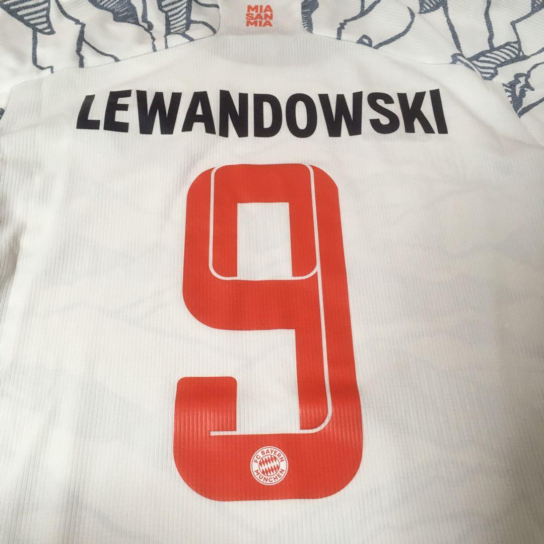 【⭐︎新品タグ付⭐︎/正規品】バイエルンM レヴァンドフスキ ユニフォーム