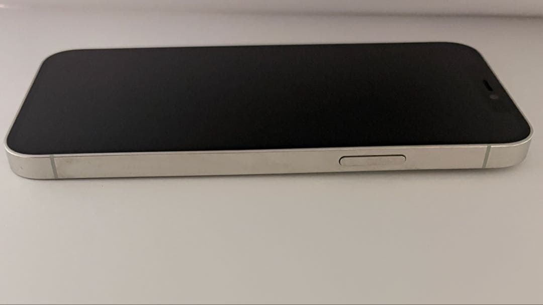 iPhone12pro シルバー　本体　128gb