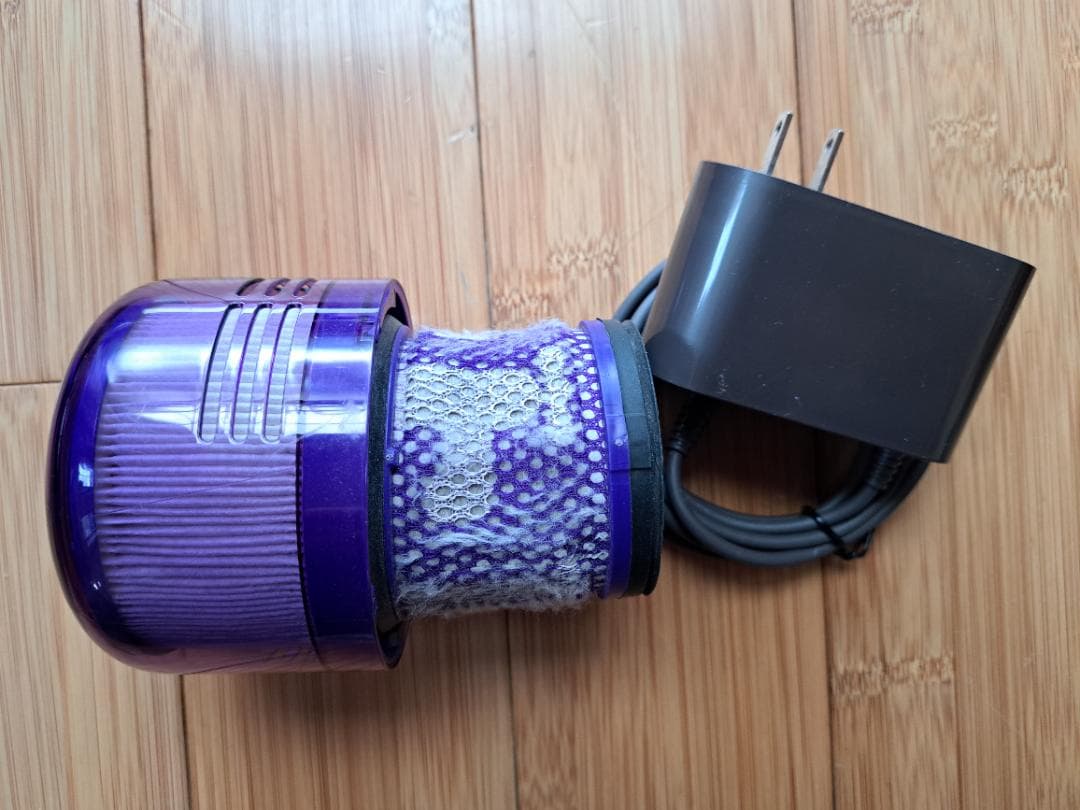 保証残有/安心/美品/ダイソン/SV18/掃除機/簡易掃除済/ハンディ/作動品