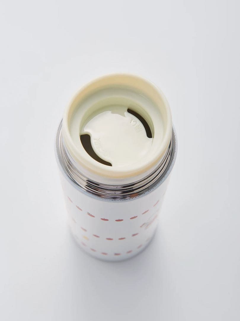 familiar ボトルカバーとステレンスボトル