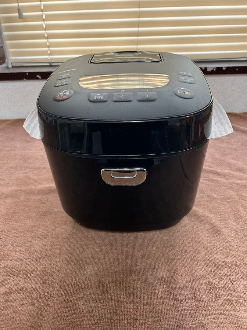 アイリスオーヤマ　マイコンジャー炊飯器　2021年製　美品