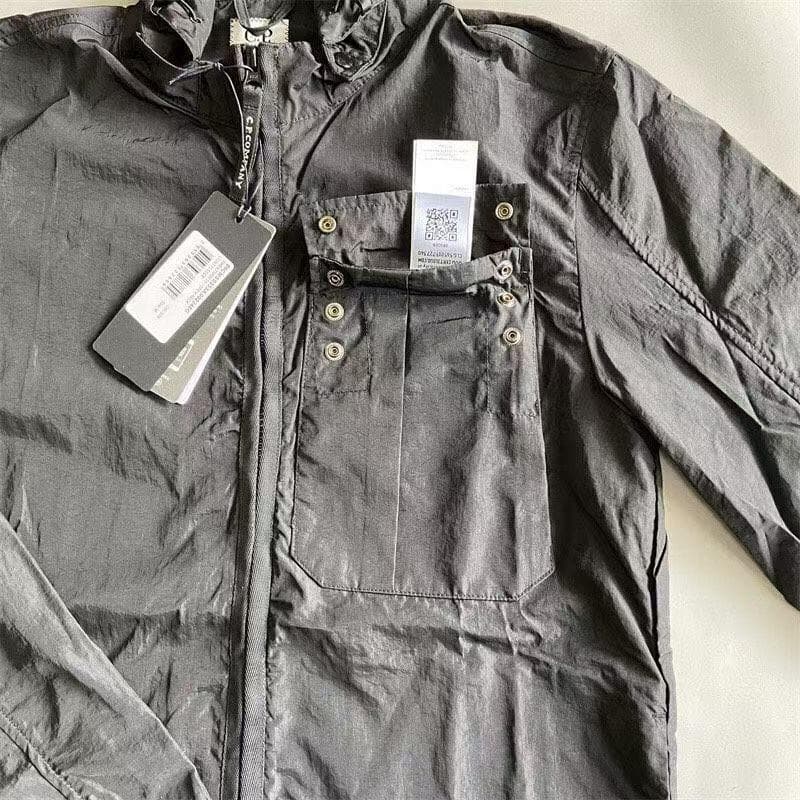 CP Company ゴーグル付きジャケット 黒 シーピーカンパニー