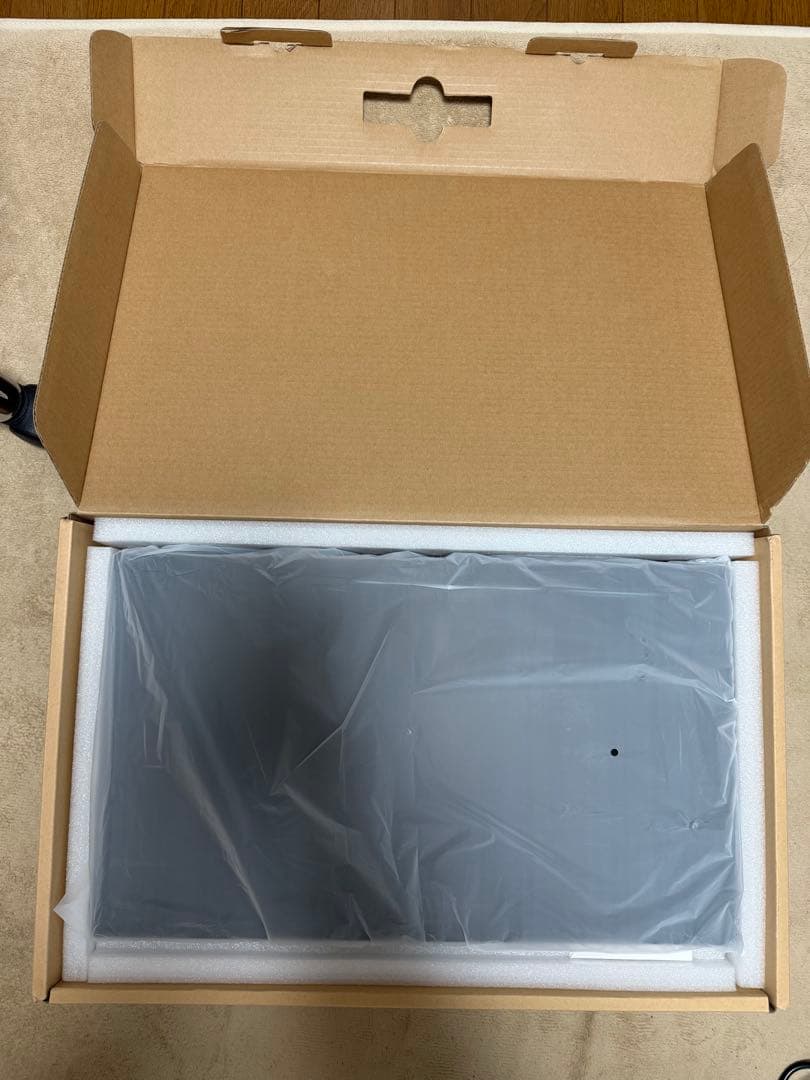 21.5型　一体型パソコン　office