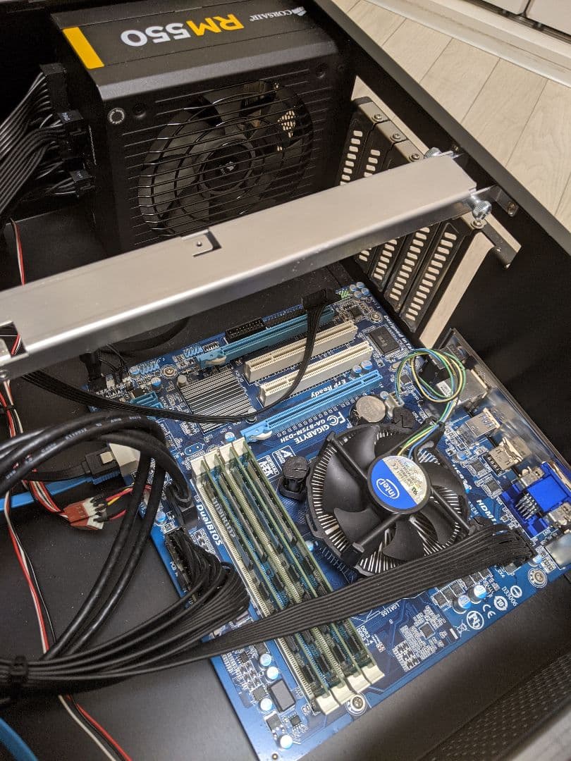 自作デスクトップPC　GIGABYTE GA-B75M-D3H